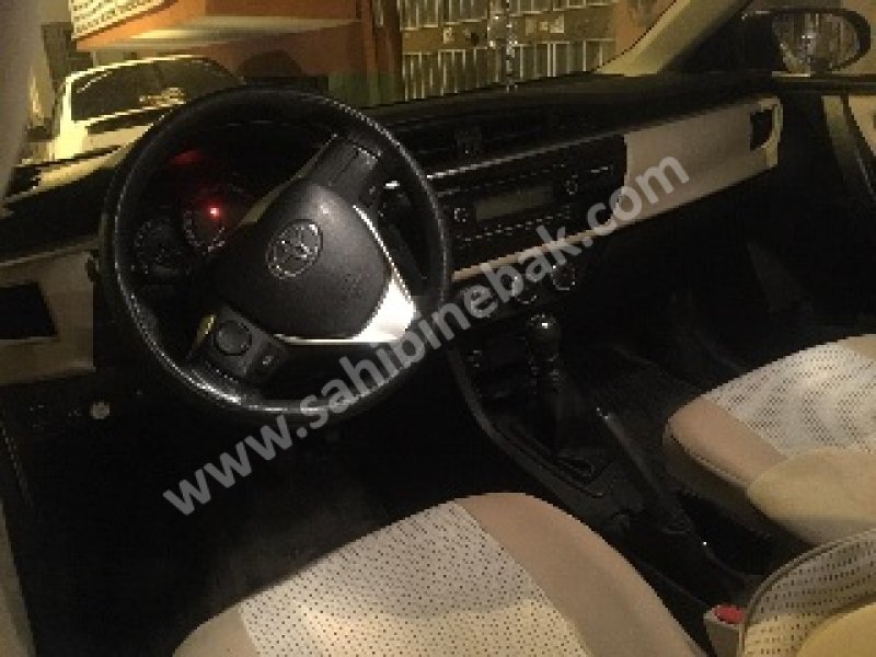 Satılık 2015 Model Toyota Corolla 1.33 Life