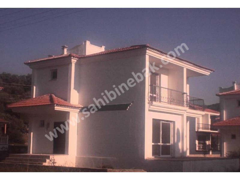 SAHIBINDEN 4+1 MUSTAKIL, SITE IÇINDE 400 M2 OZEL BAHÇELİ 250 M2 TRIPLEX VILLA