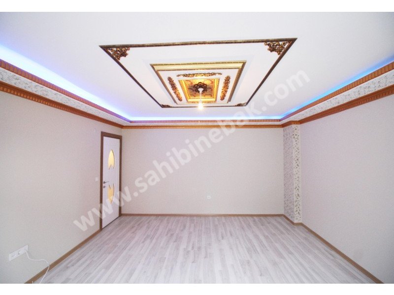 İstanbul Esenyurt Pınar Mah. Satılık 2.Kat 2+1 Daire 90 m2