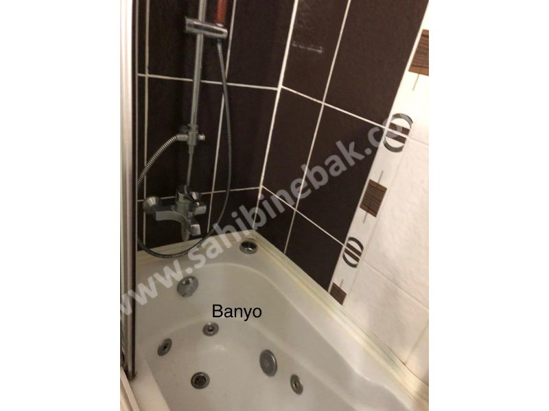 Gaziosmanpaşa Sarıgöl Mah. Satılık 3+1 Yüksek Giriş Daire 268 m2