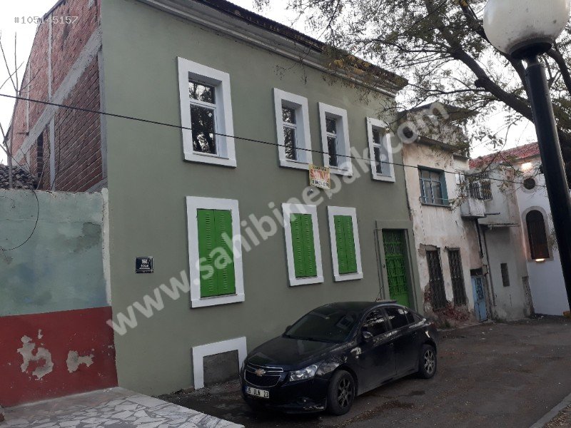 İzmir Konak'ta Sahibinden Satılık Çift Cepheli Bina