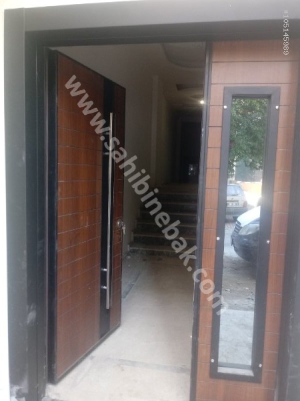 İzmir Karşıyaka Donanmacı Mah. 4+1 Satılık Dubleks 5.Kat Daire 180 m2