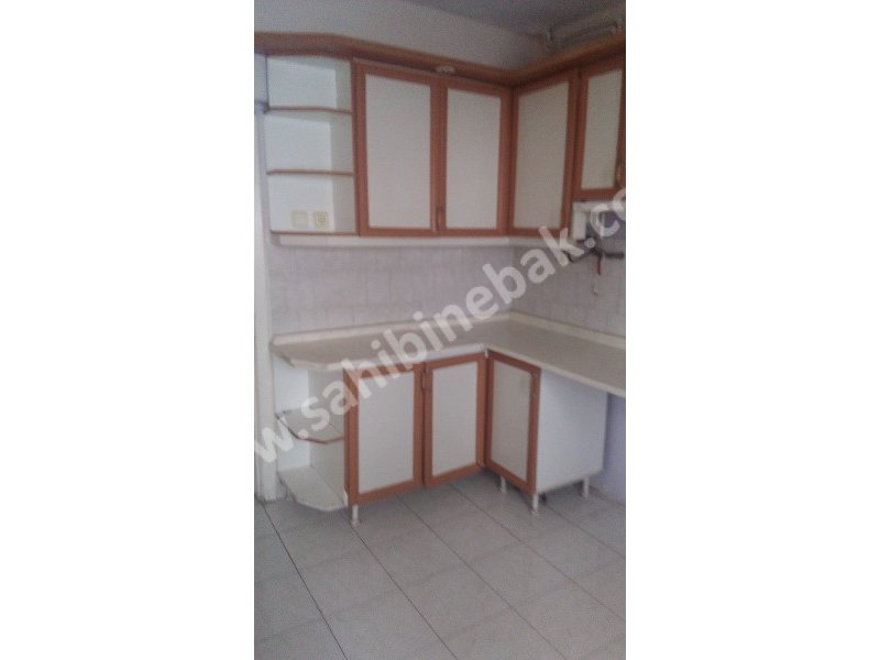 1. Kat oncephe cadde ustu golun yani sahibinden 3+1 kiralik daire