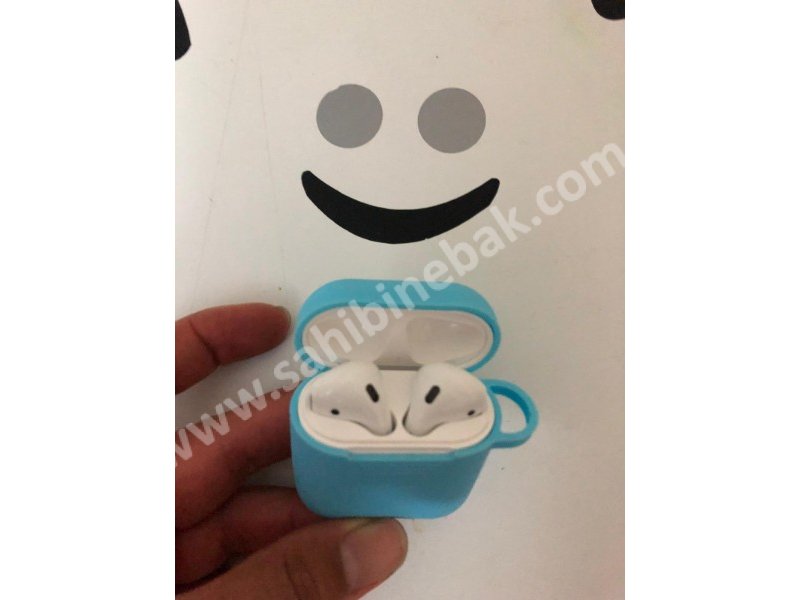 Apple AirPods 2 Bluetooth Kulaklık