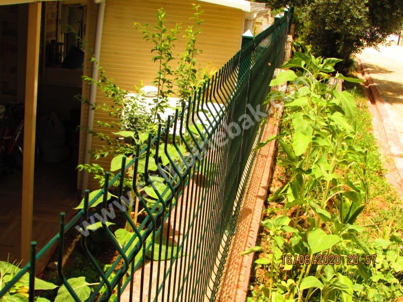 AKBÜK TADİLAT bahçe çiti, tel çit İşleri Yapılır