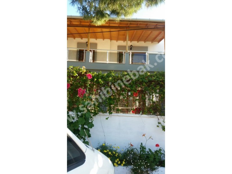 İzmir Çeşme Alaçatı'da Sahibinden Kiralık 5+1 Villa