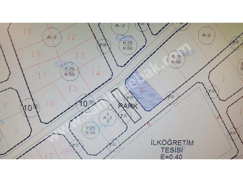 Aksaray Merkez Laleli Mah. Satılık Konut İmarlı Arsa 774 m2