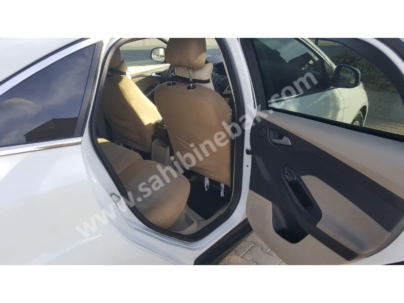 Sahibinden Satılık 2012 Model Ford Focus 1.0 GTDi Style - Benzin