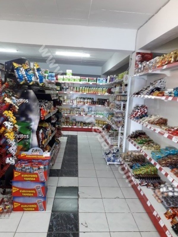 İzmir  Seferihisar'da Devren Satılık Market