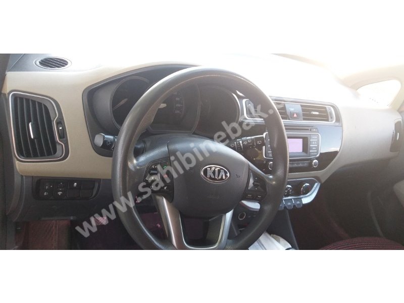 Sahibinden Satılık 2016 Model Kia Rio 1.4 CRDi Comfort