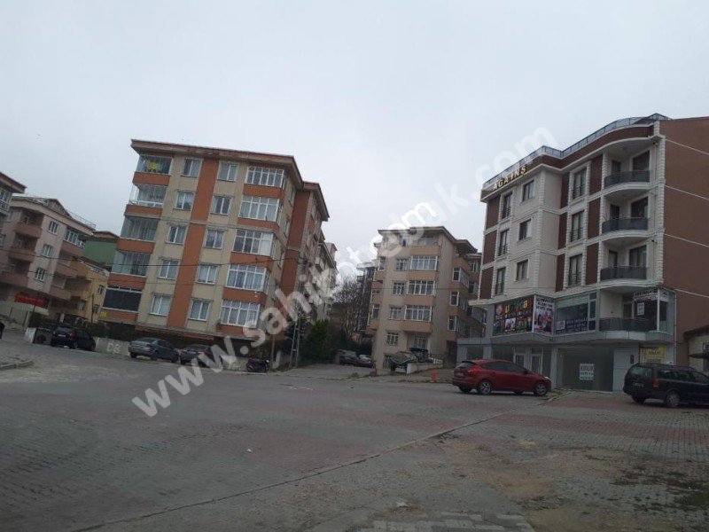 Arnavutköy Hadımköy'de Sahibinden Satılık Konut Ticaret Arsası