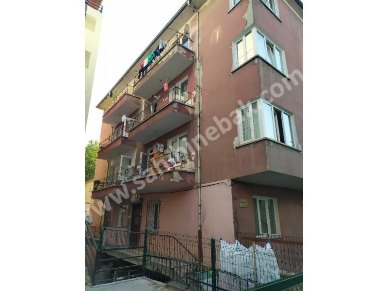 SAHİBİNDEN ANKARA DEMETEVLER DE 5 KATLI 10 DAİRELİ APARTMAN