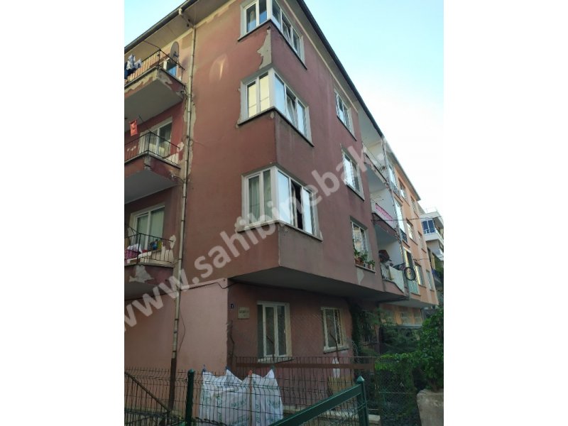 SAHİBİNDEN ANKARA DEMETEVLER DE 5 KATLI 10 DAİRELİ APARTMAN