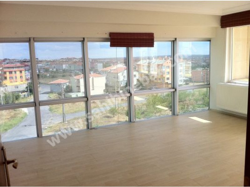 Bulvar yolunda 3.kat 3+1 kombili asansörlü 150 m² ofis ve büro