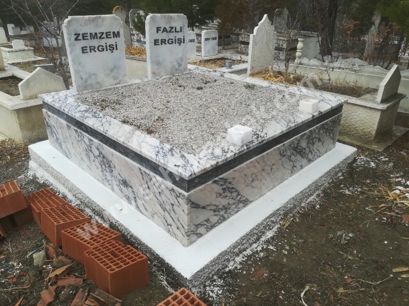 Sungurludaki mermerciniz mezar yapımı