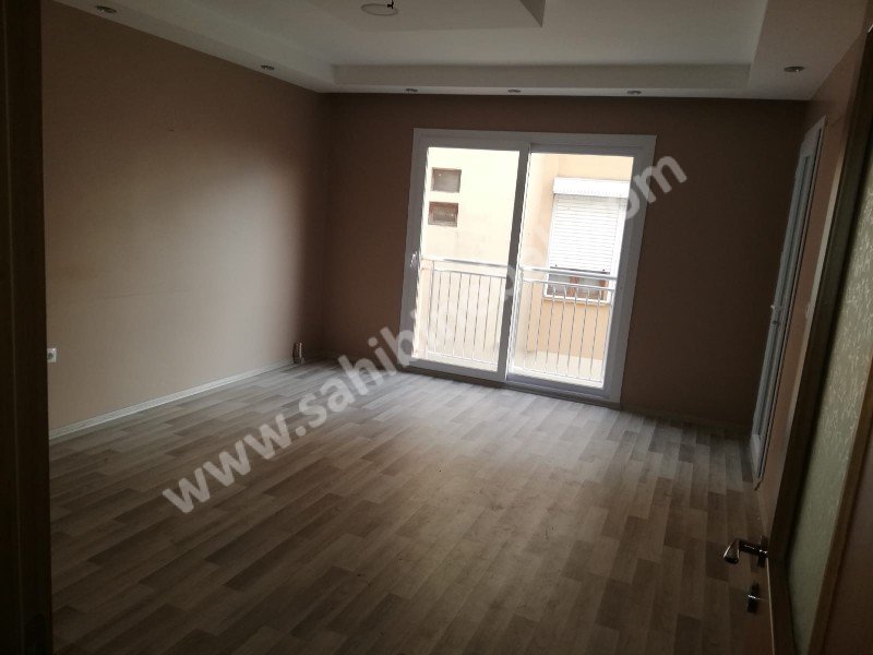 Adana Sarıçam‎ Yeni Mah. Kiralık 3+1 Kot 2 Daire 130 m2