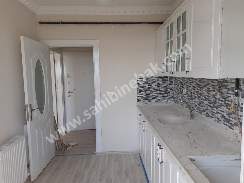 ALTINŞEHİR MAHALLESİNDE SATILIK 2+1 SIFIR DAİRE  