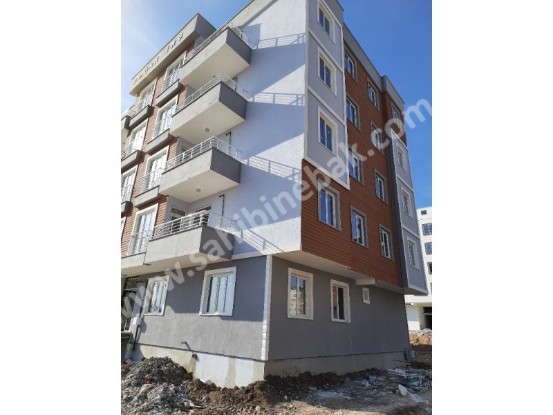 ALTINŞEHİR MAHALLESİNDE SATILIK 2+1 SIFIR DAİRE  