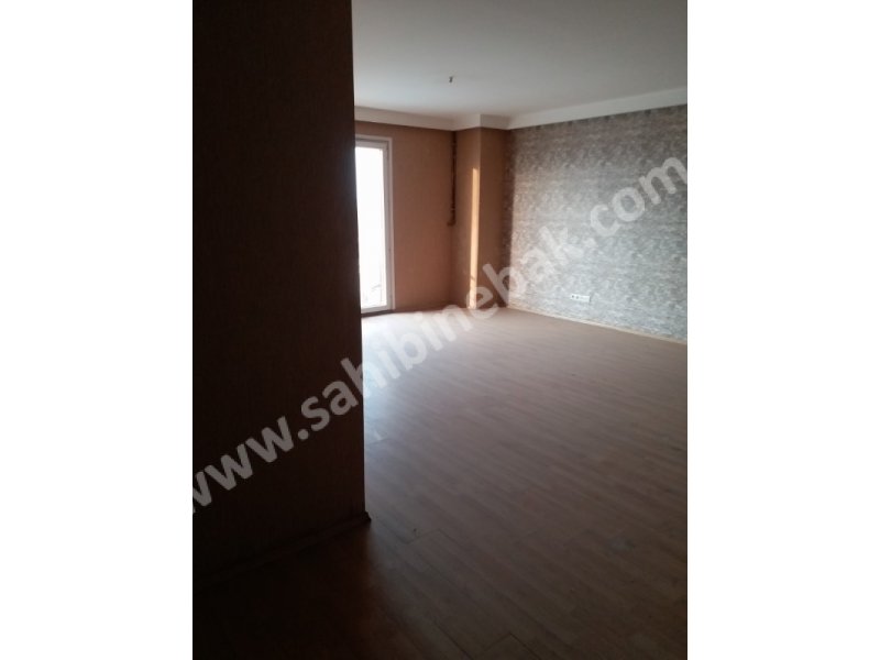 Bağcılar 100.Yıl Mah. Automall'da Kiralık 3.Kat 2+1 Daire 140 m2