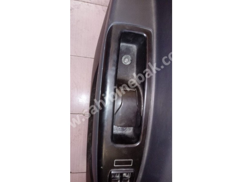 2013 fiat doblo 1.3 milenyum çıkma sol ön kapı kolçağı