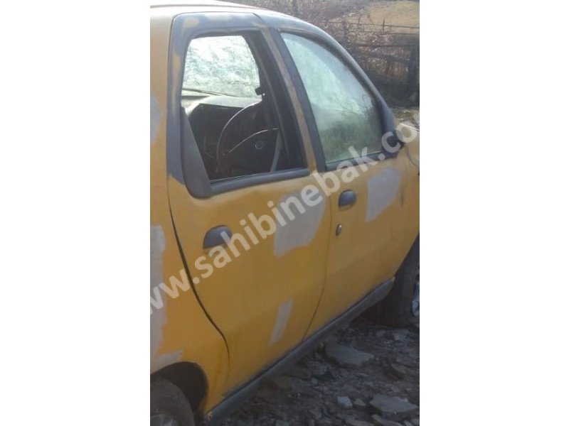 2006 fiat albea 1.4 çıkma sağ takım kapı