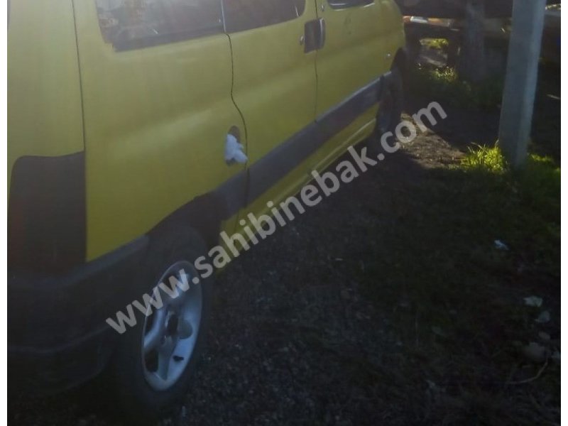 2002 citroen berlingo 1.9 çıkma sağ takım jant lastik