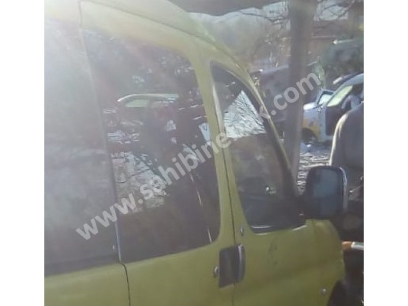 2002 citroen berlingo 1.9 çıkma sağ takım kapı camı