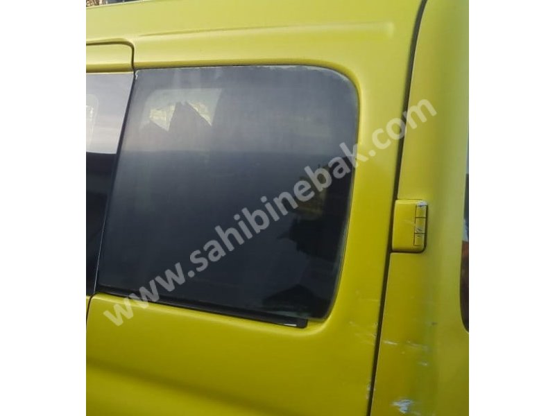 2002 citroen berlingo 1.9 çıkma sol arka cam