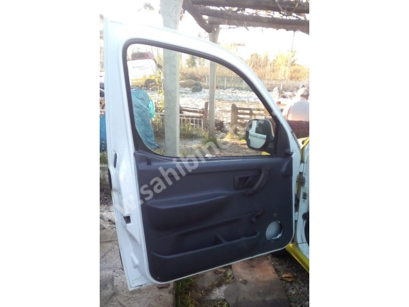 2002 citroen berlingo 1.9 çıkma sol ön kapı