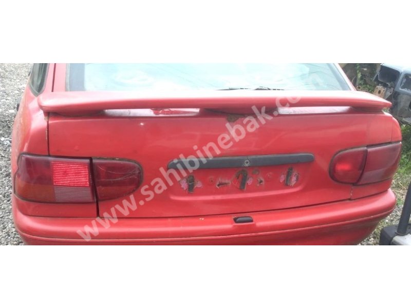 1994 ford escort 1.6 çıkma bagaj kapağı