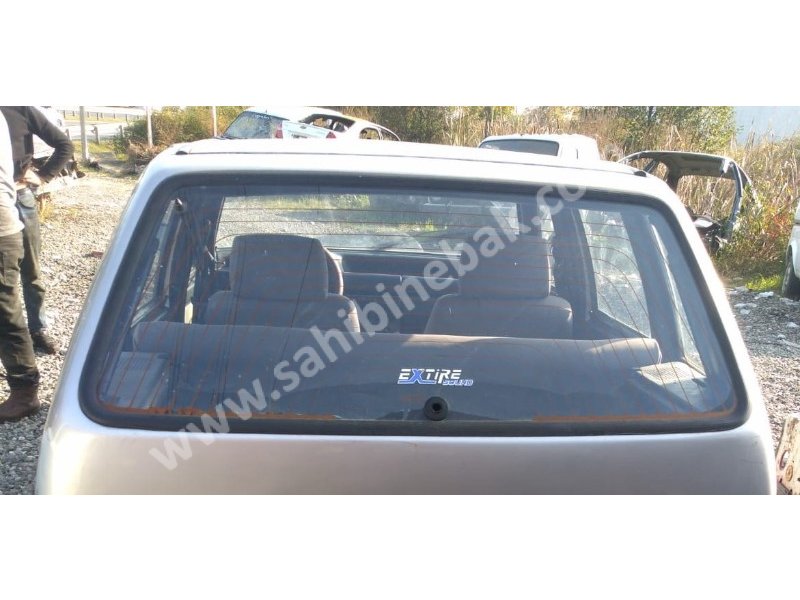 1996-2001 fiat uno 70ie çıkma bagaj camı