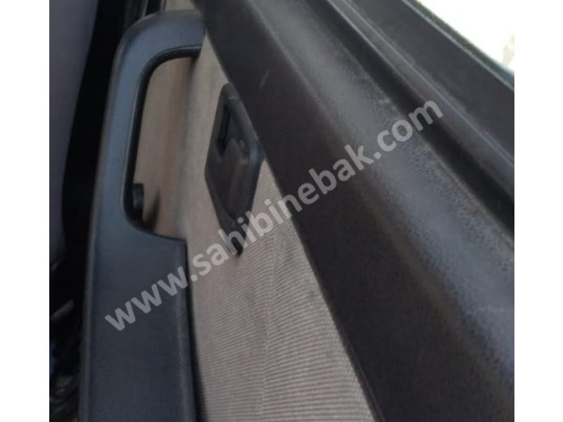 1996-2001 fiat uno 70ie çıkma sağ arka kapı kolçağı