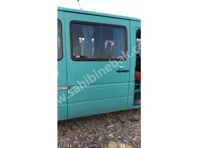 2000 mercedes sprinter 312d 2.9 çıkma sağ dolu sürgülü kapı