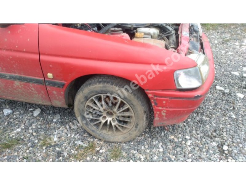 1994 ford escort 1.6 çıkma sağ ön çamurluk