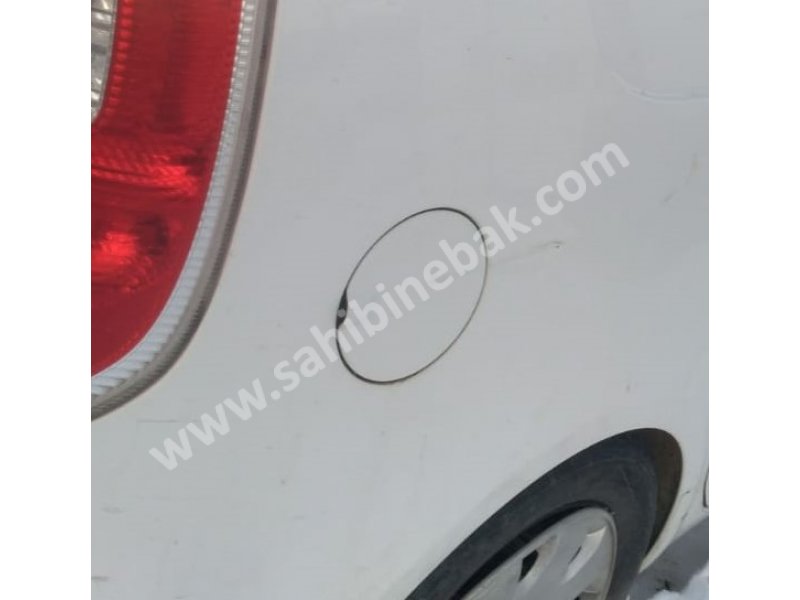 2008 skoda roomster 1.4 dizel çıkma depo kapağı