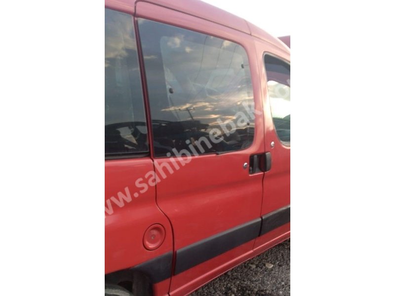 2002 citroen berlingo 1.9 çıkma sağ sürgülü kapı