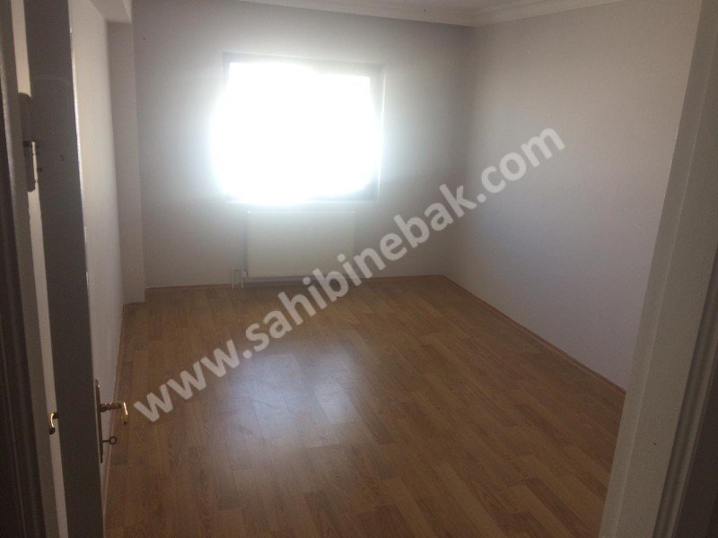 ALTINDAĞ BEŞİKKAYA'DA SAHİBİNDEN SATILIK 3+1 DAİRE 120 m2