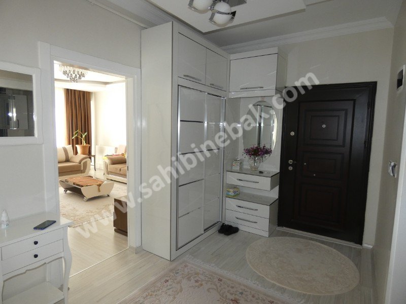 YENİ MAH.3.ÇEVRE YOLU GÜNEYİ 165M2 3+1 SİTEİÇİ TERASLI KUSURSUZ DAİRE