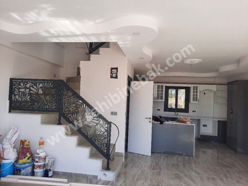 Aydın Didim Mavişehir Mah. Satılık 4+1 Trıbleks Villa 240 m2