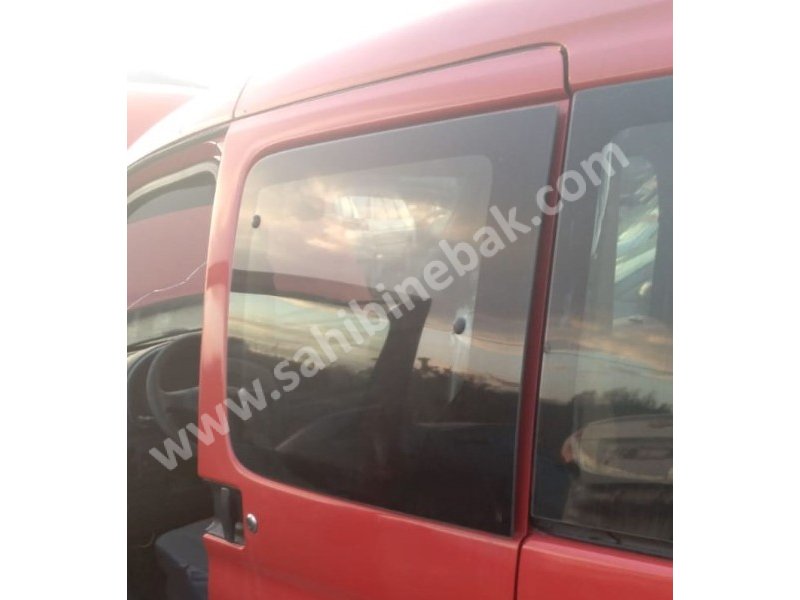 2002 citroen berlingo 1.9 çıkma sol sürgü kapı camı