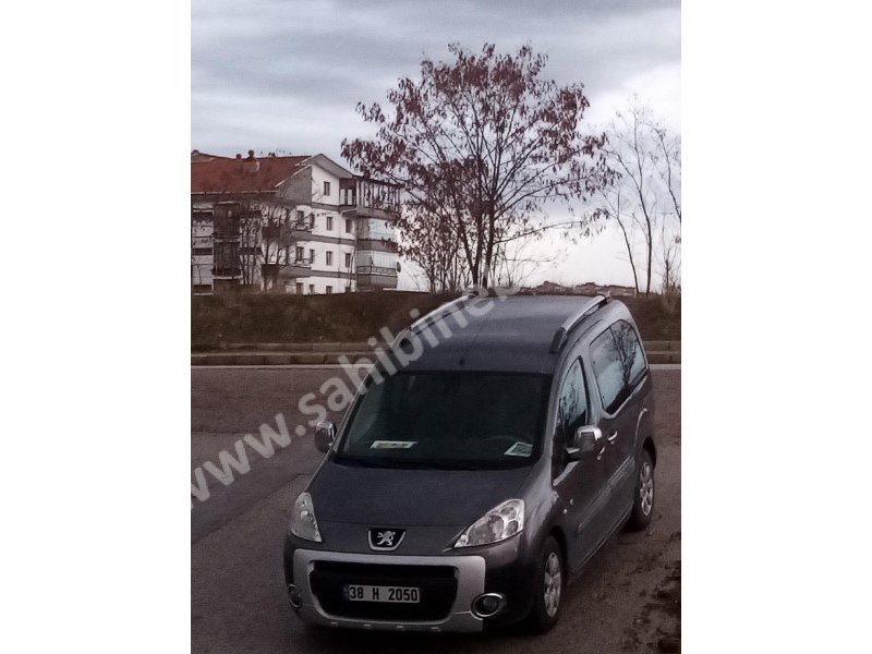 Sahibinden Satılık 2011 Model Peugeot Partner 1.6 HDi Outdoor