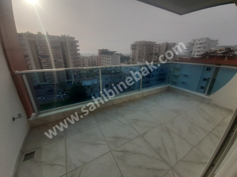 Antalya Alanya Mahmutlar Mah. Satılık 8. Kat 2+1 Daire 160 m2