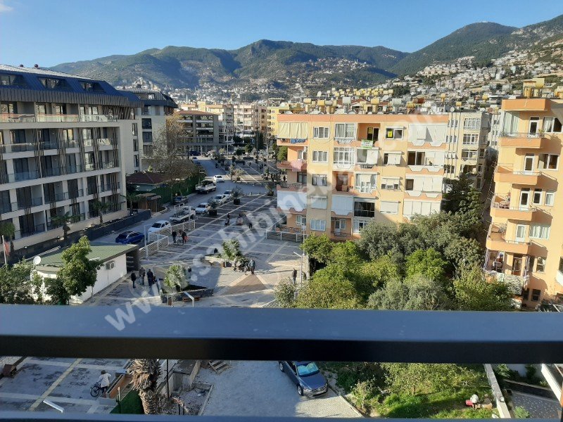 Antalya Alanya Güller Pınarı Mah. Satılık 2. Kat 2+1 Daire 95 m2