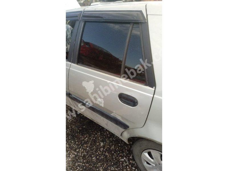 Dacia solenza çıkma sol arka kapı
