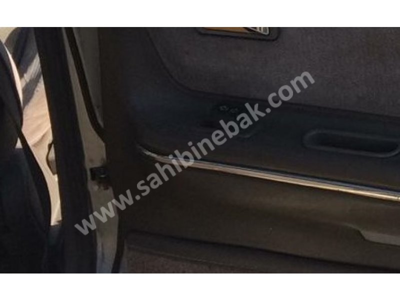 1992 model mazda 626 çıkma sağ arka cam kolu