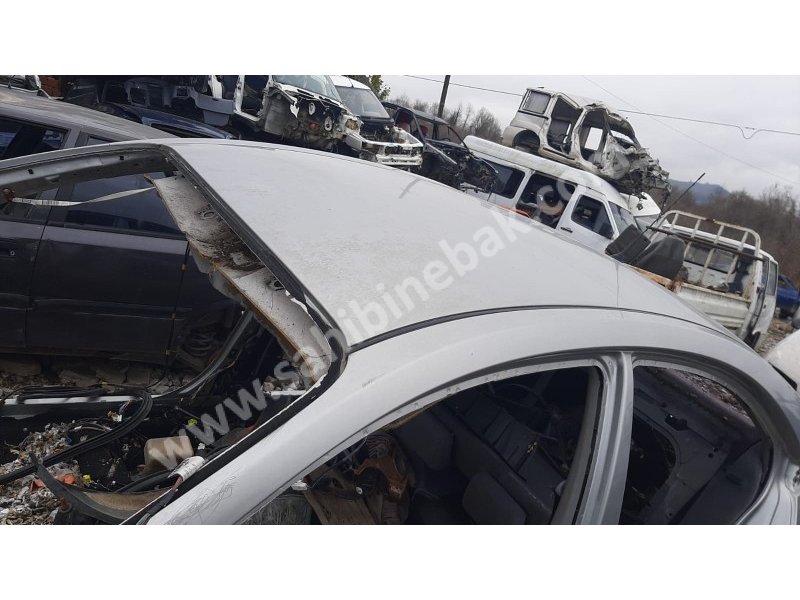 Nissan primera p12 kesme tavan dolu airbagli