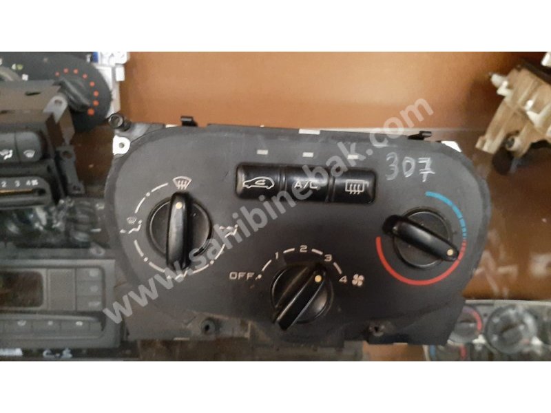 Peugeot 307 çıkma klima kontrol paneli