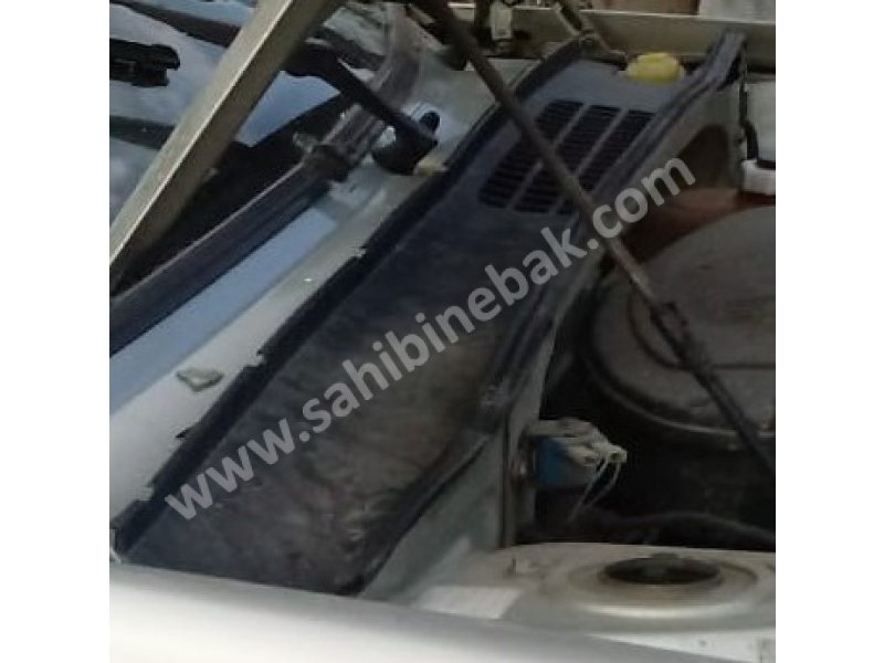 Dacia solenza 1.4 mpi çıkma cam önü ızgarası