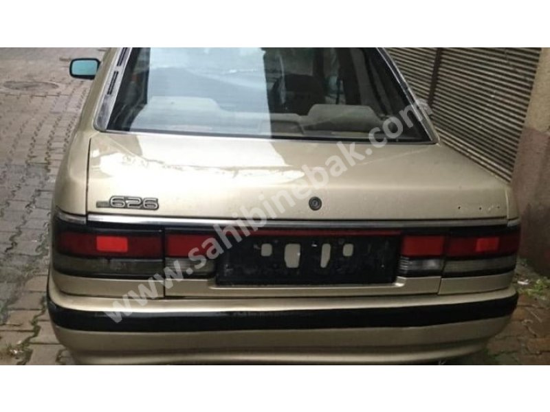 Mazda 626 çıkma bagaj kapağı