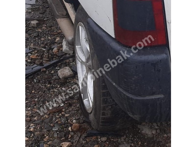 2000 peugeot partner 1.9 d çıkma sol arka jant lastik